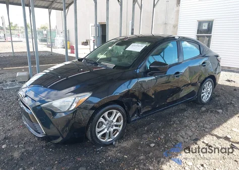 2017 Toyota Yaris Ia из США, поврежденный, VIN 3MYDLBYVXHY157588